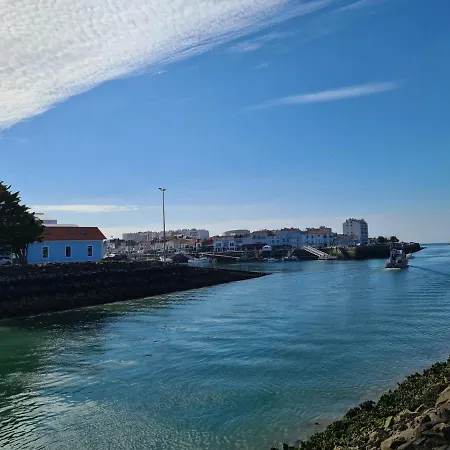 Studio Les Sables-d'olonne, 1 Piece, 2 Personnes - Fr-1-485-151